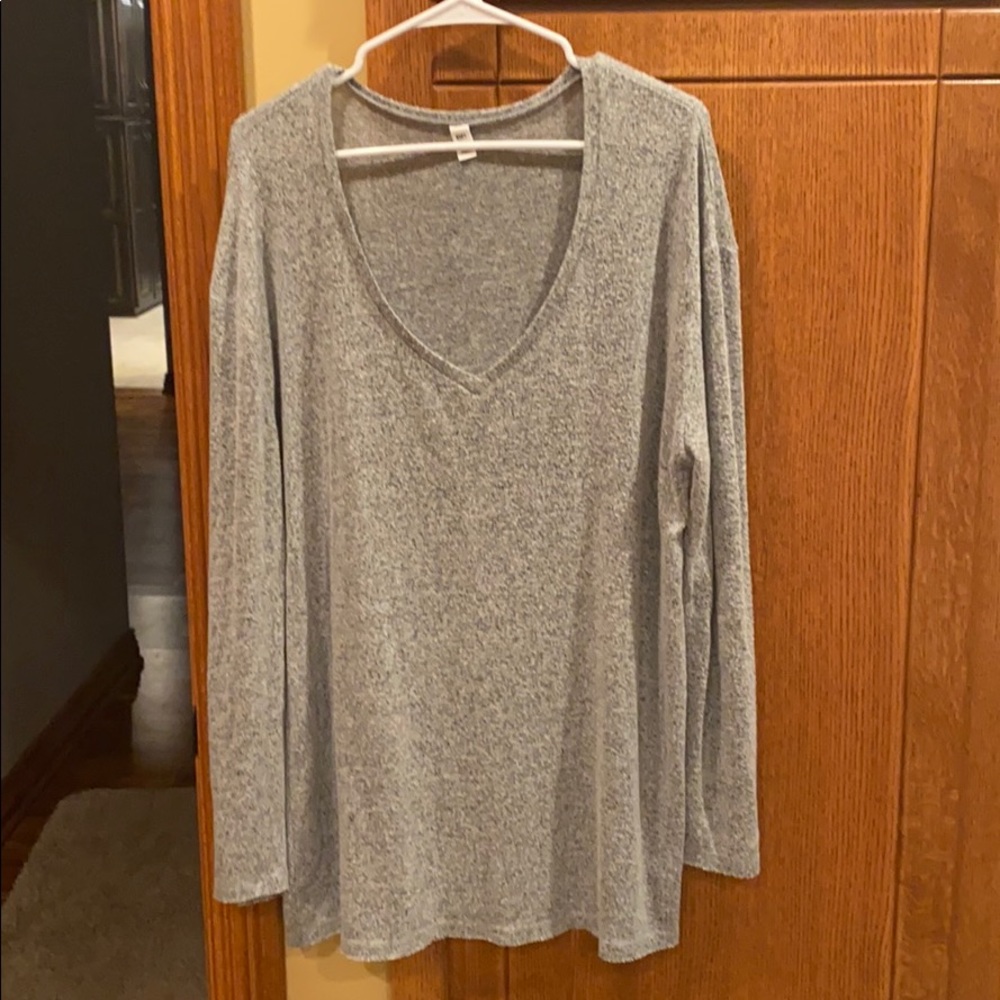 BP grey sweater